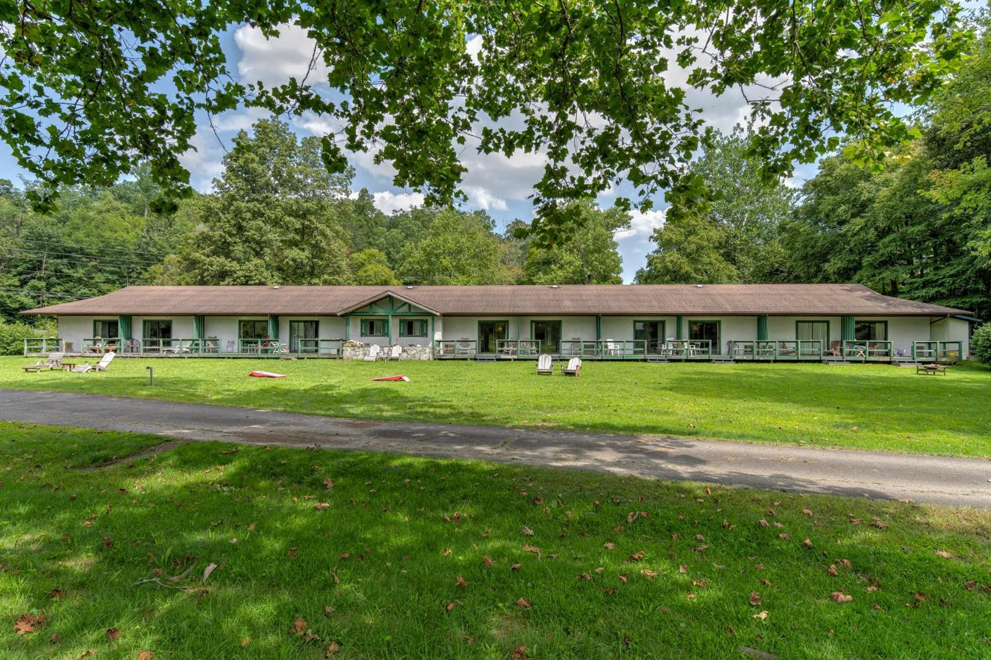 Lodge At Mount Mitchell Busick Buitenkant foto